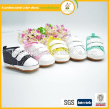 2016wholesale heiße Verkauf preiswerte Babykinder Segeltuchsportschuhe